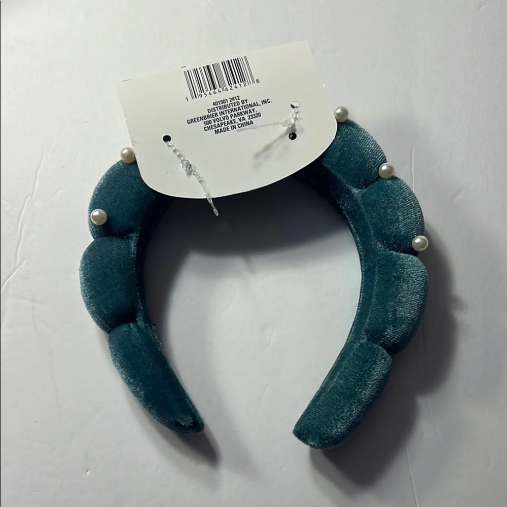 🫖🍵 Self care Kit Teal Velvet Headband wit Pearls with basket and jojoba rose oil